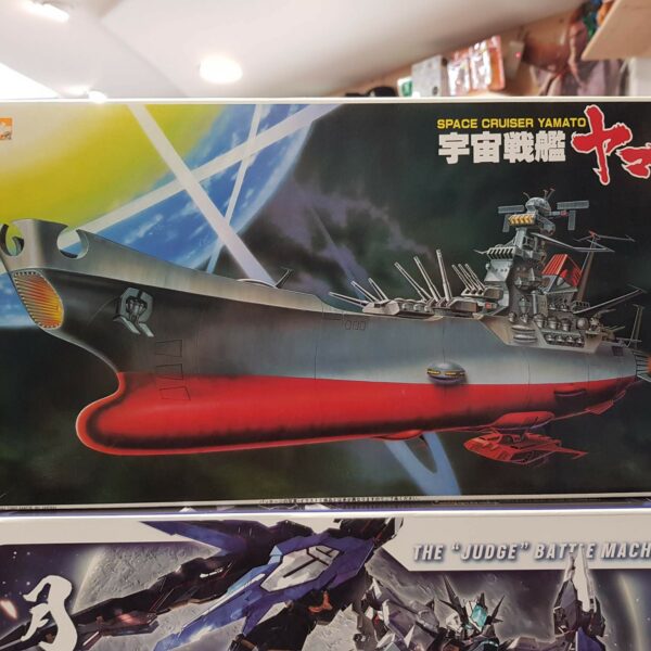 Space cruiser final yamato 1/700 occasion grappes neuves