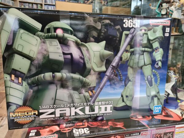 Megasize 1/48 zaku vert