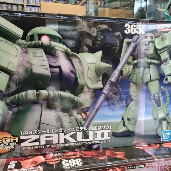 Megasize 1/48 zaku vert