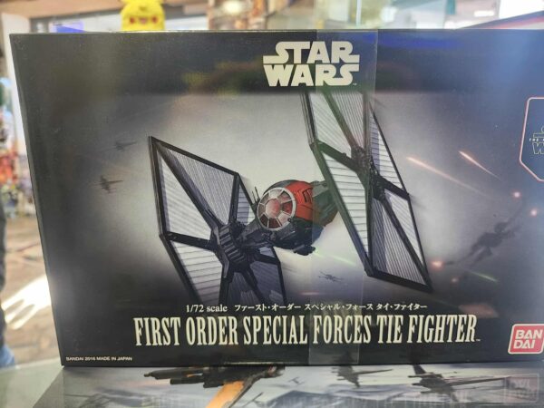 Bandai Star Wars First Order Special Forces Tie Fighter