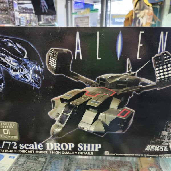 Aliens Drop Ship Diecast Vehicle Standard Edition + APC !