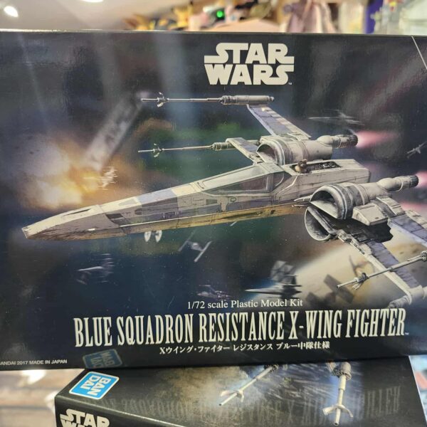 Bandai Star Wars BLUE SQUADRON RESISTANCE X