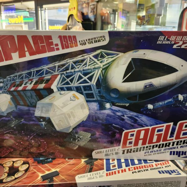 SPACE 1999 Cosmos1999 EAGLE Transporter  Maquette1/48 MPC