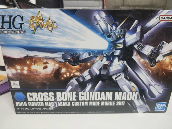 HGBF 1/144 Cross Bone Gundam Maoh