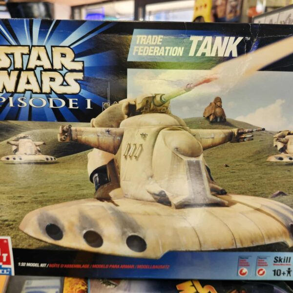 Star Wars Episode 1 Trade Federation Tank 1:32 AMT