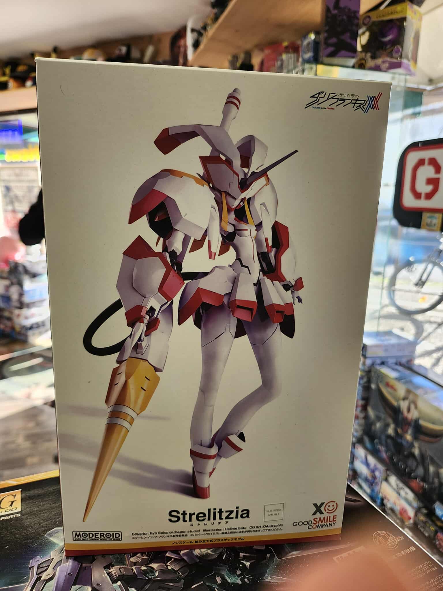 MODEROID Strelitzia – DARLING in the FRANXX