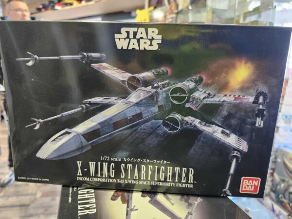Bandai Star Wars X-WING STARFIGHTER 1/72