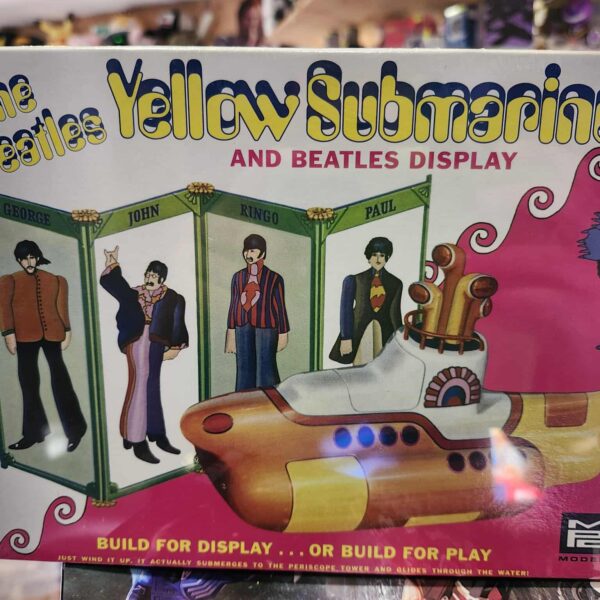 Bonus Beatles Display Plastic Model Kit