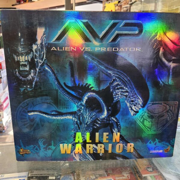 USED Hot Toys Alien Warrior 1/6 Action Figure AVP