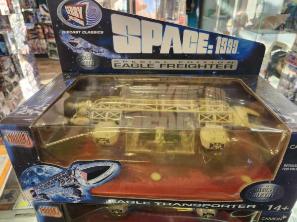 SPACE 1999 : 12" EAGLE TRANSPORTER MADE BY PRODUCT ENTERPRISE IN 2003