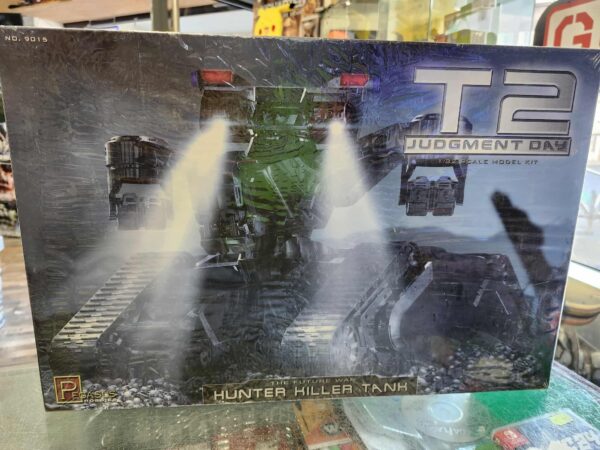 pegasus Terminator 2  Hunter Killer Tank 1/32