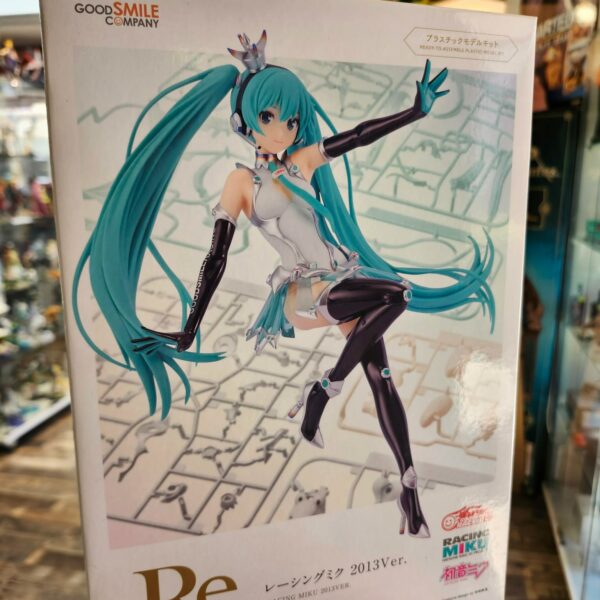 Hatsune Miku racing